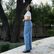 29" Inseam Bootcut Jeans - Light Wash